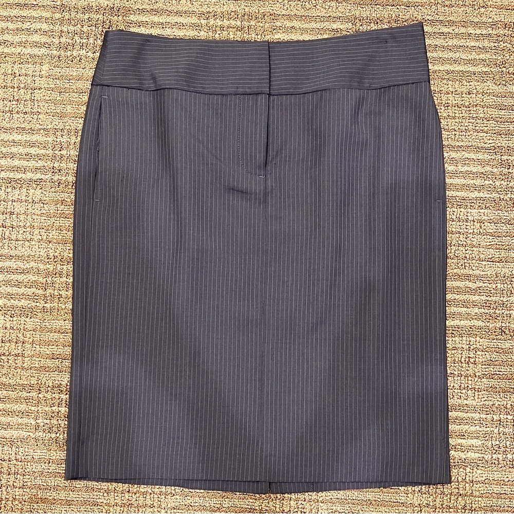 Pin stripe pencil skirt